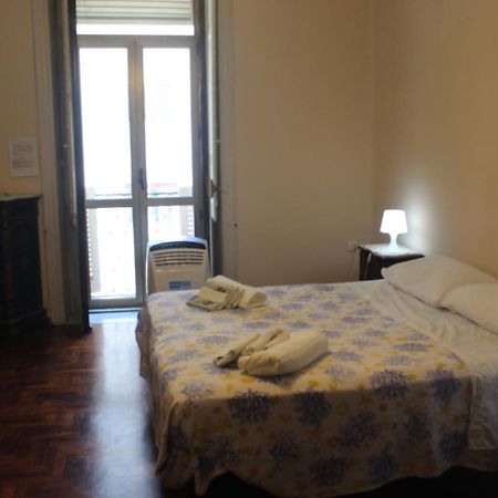 Casa Vacanze Anna E Bruno Salerno Dış mekan fotoğraf